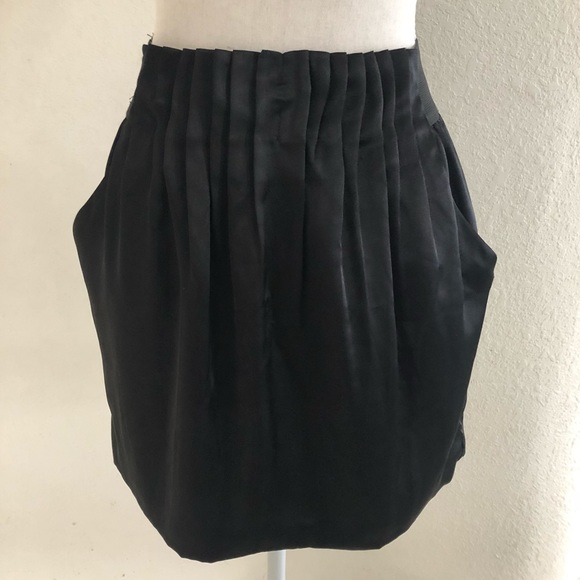 Arden B Black Mini Satin Skirt Size S - Picture 2 of 5